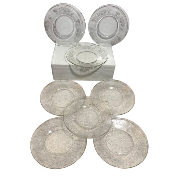 8 Vtg Clear Glass Plates 6" With Floral Rose Etched Design Bread Dessert Saucer - Picture 2 of 16